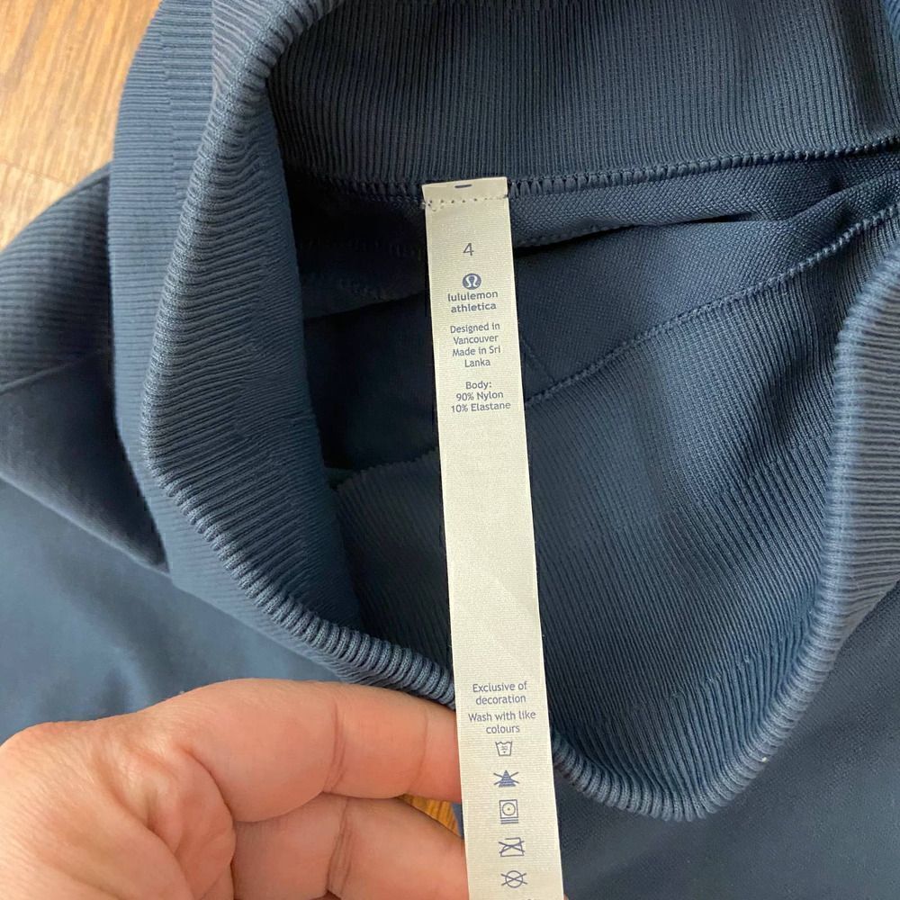 Lululemon Flow & Go Crop Leggings Astro Blue Size 4 - Picture 3 of 3